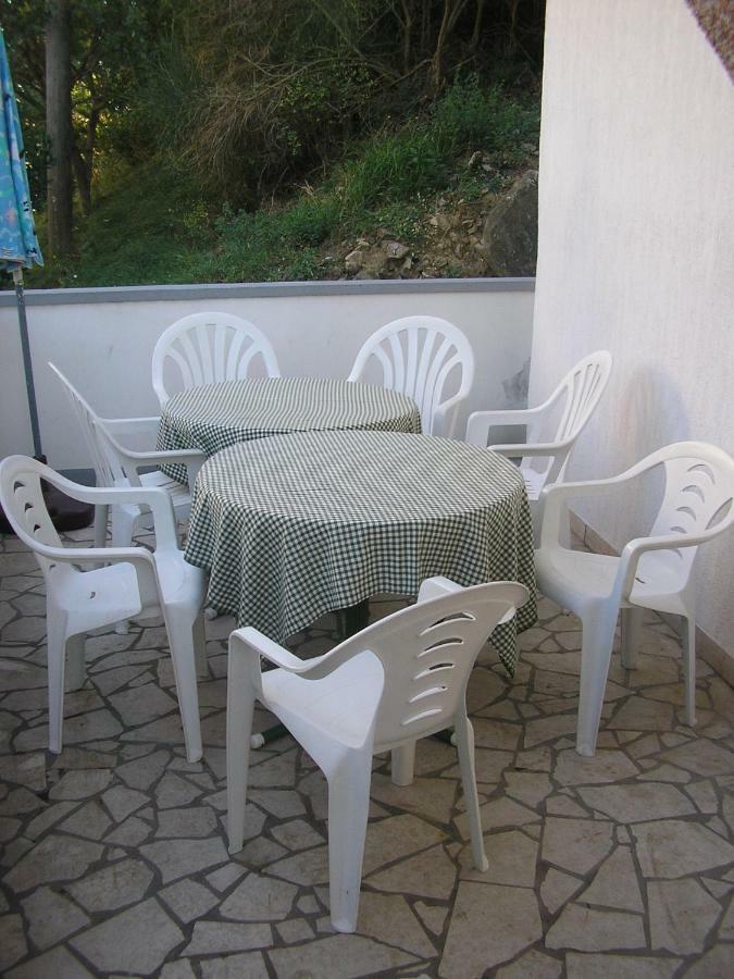 Apartmani Tariba Banjol Exterior photo